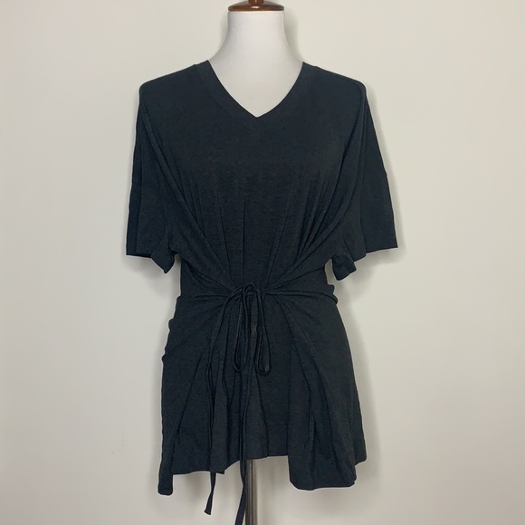 LULULEMON Heathered Black Side Tie V-Neck T-Shirt 10 - Picture 6 of 12